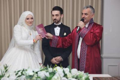  Semiha Ünlü  ve  Onur Çalın Nikah Ilani