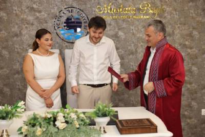  Suday Sıla Sönmezateş ve  İsmail Serhat Civelek  Nikah Ilani